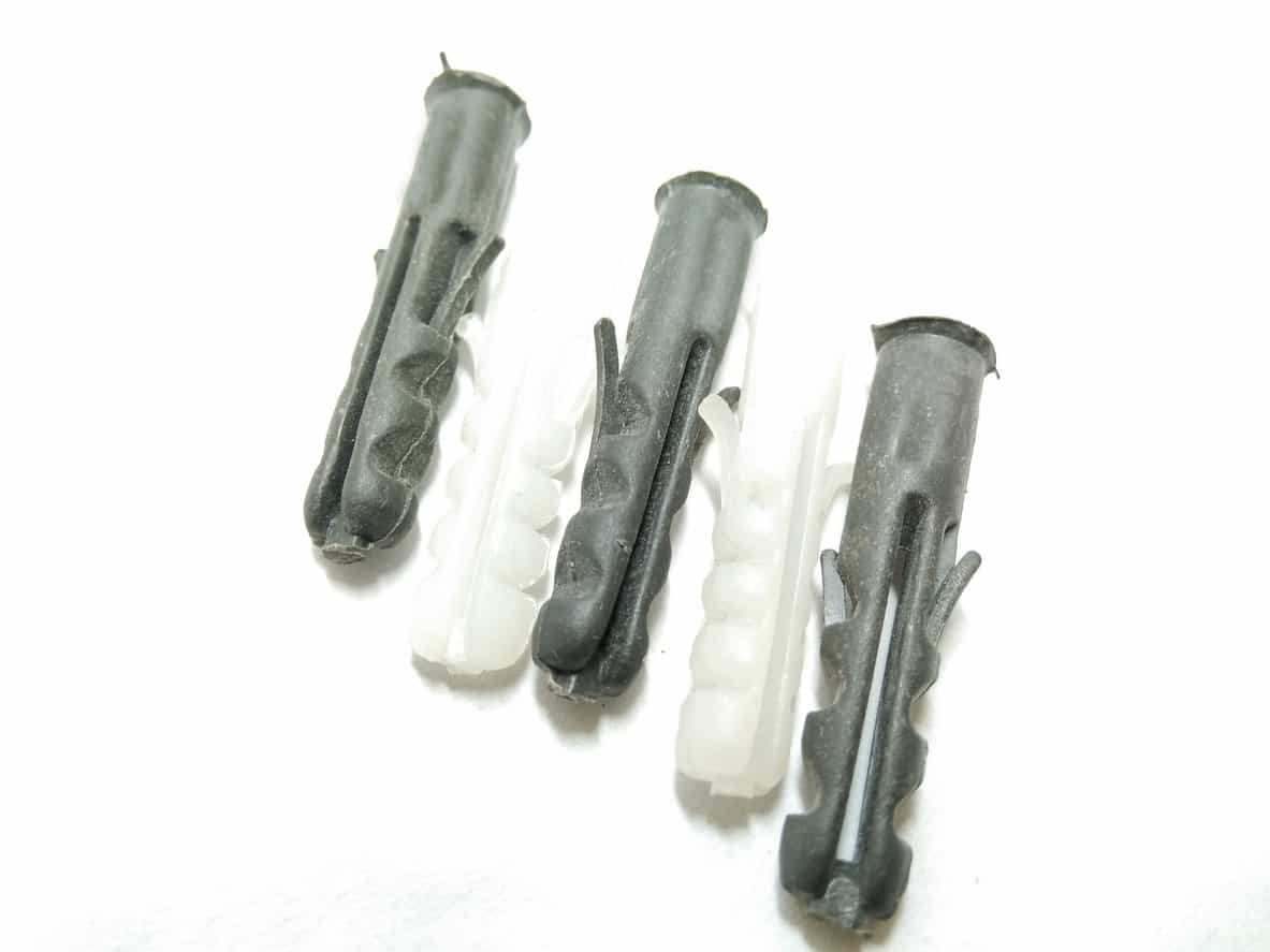 膨脹管件常見於固定安裝，這些零件來自塑膠射出工廠的量產，體現設計與生產的一致性與可靠性。